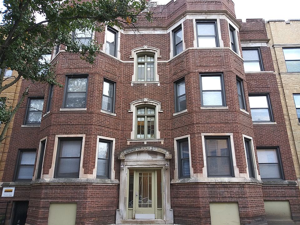1st image of 709 W Cornelia Ave APT 1R