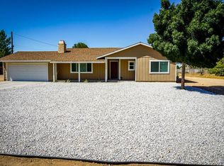 11816 Morning Star Rd, Apple Valley, CA 92308