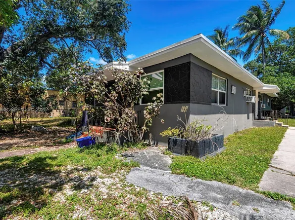 171 NW 70th St, Miami, FL 33150