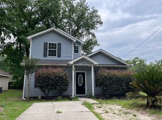 35 W F Magers Rd, Crawfordville, FL 32327