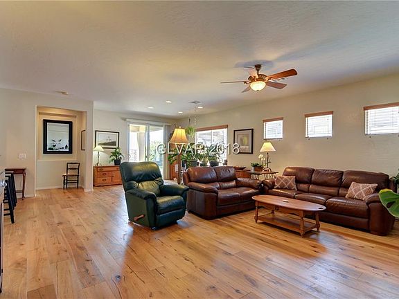 2nd image of 7013 Bocaire Dr