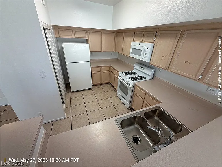 4830 Black Bear Rd #101 — Photo 5