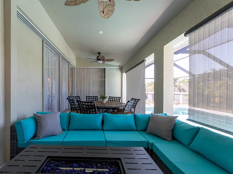 4728 SW 24th Ave — Photo 29