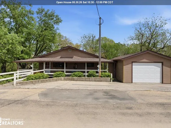 1275 Holiday Ln #1, Brooklyn, IA 52211