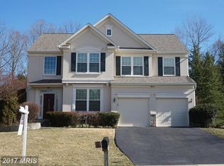 6813 Farrahs Cavalry Rd, Centreville, VA 20121