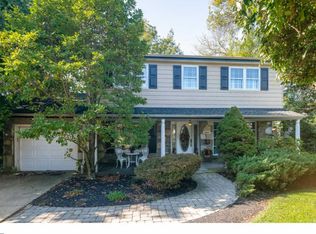 100 Buckley Dr, Philadelphia, PA 19115