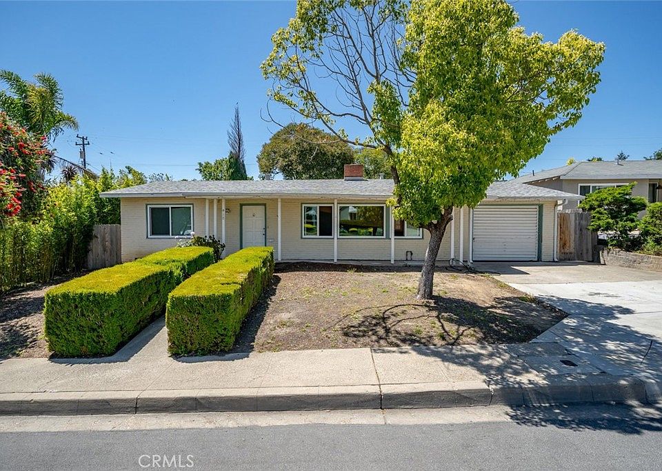 1st image of 418 Cuesta Dr