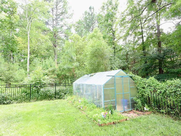 5918 Brailen Dr — Photo 44