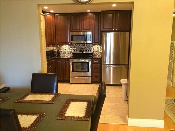 4th image of 4355 Maryland Ave APT 110