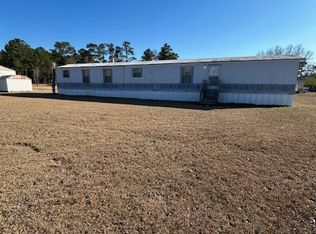 148 Kesler Dr, Saint Pauls, NC 28384