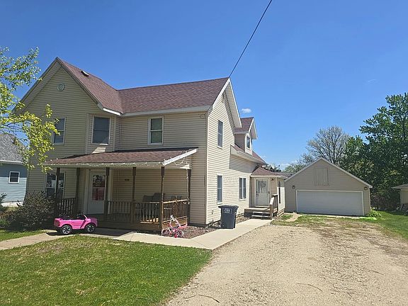 2nd image of 408 1st St