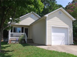 431 Amberly Dr, Jamestown, NC 27282