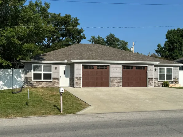 305 S Main St #A, Concordia, MO 64020