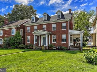 1512 E Market St, York, PA 17403