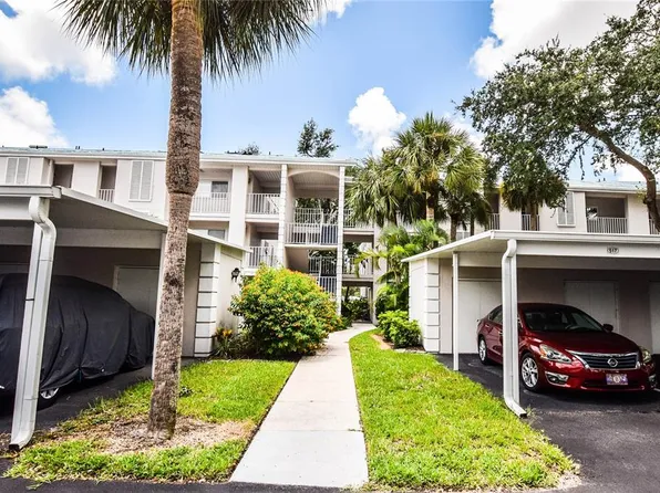 437 Cerromar Ln Unit 424, Venice, FL 34293