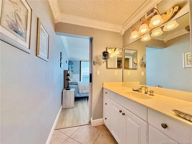 10680 S Ocean Dr #808 — Photo 40