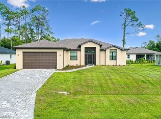 5560 Belrose St, Lehigh Acres, FL 33971