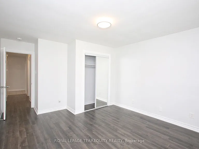 1 Barnes Cres — Photo 20