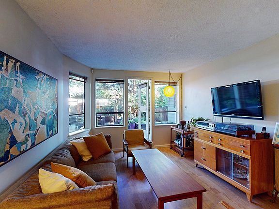 2nd image of 853 E 7th Ave #111