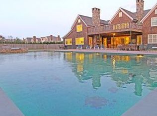 1188 Scuttle Hole Rd, Water Mill, NY 11976