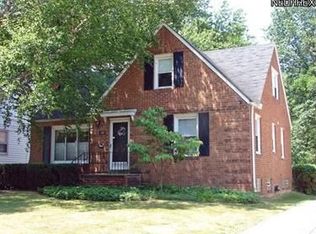 1360 Dorsh Rd, South Euclid, OH 44121