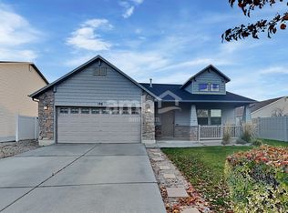 196 N Sam Gates Rd, Ogden, UT 84404