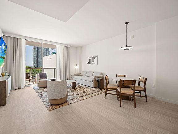 5th image of 1611 SW 2nd Avenue #702