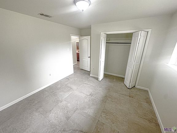 4th image of 609 Sherron Ave
