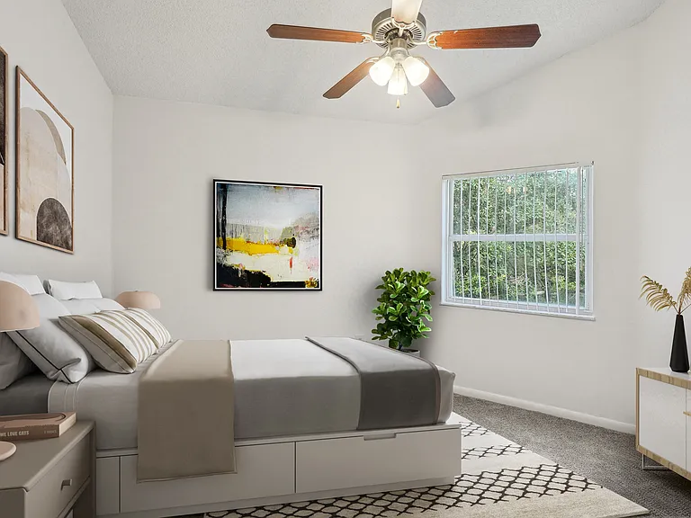 Sheridan Ocean Club Apartments — Photo 80