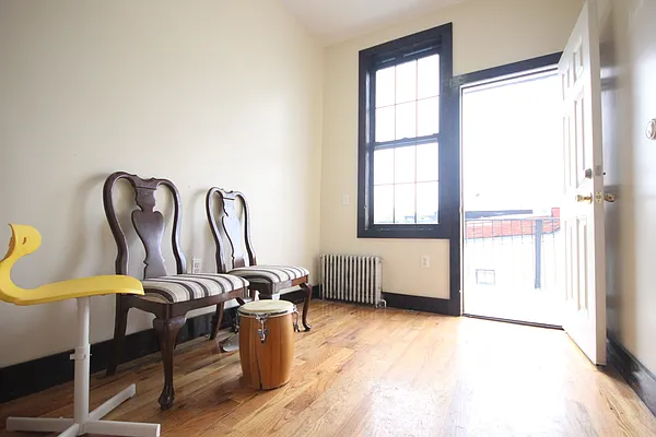 Rented by Nooklyn NYC LLC | media 15