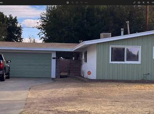 414 E Nugent St, Lancaster, CA 93535