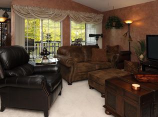 1275 Riverside Dr, Beaver, PA 15009