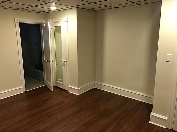 3rd image of 1429 N Clayton St APT 6