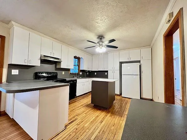 4122 Johns St NW — Photo 7