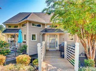 13909 Queens Harbor Rd #B, Charlotte, NC 28278