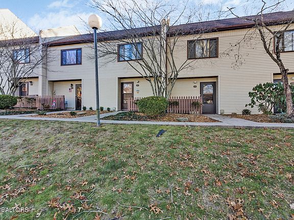3rd image of 72 Wilshire Heights Dr #72