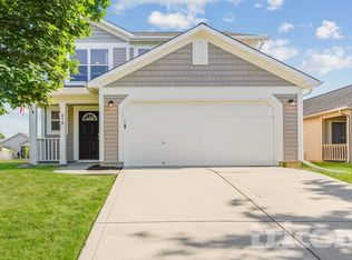 676 Blue Meadow Dr, Greenwood, IN 46143