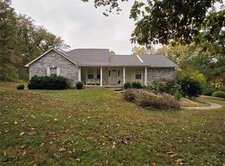 12030 Meade Dr, Wright City, MO 63390