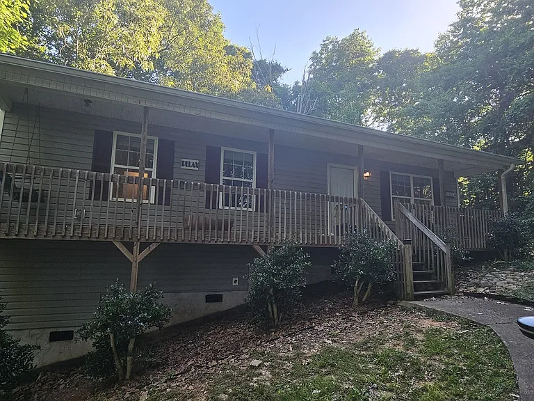 7273 Rockmart Hwy — Photo 1