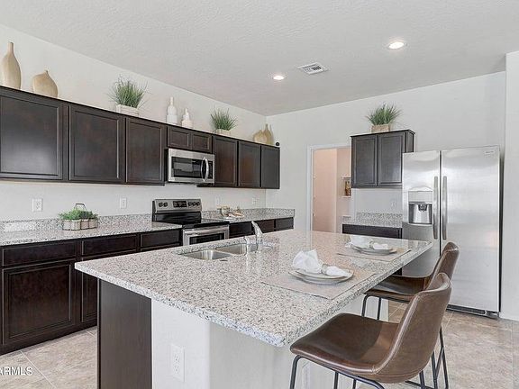 2nd image of 36445 W San Capistrano Ave