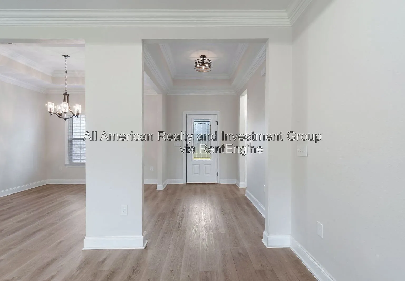 4 bed, 2.0 bath, 1922 sqft, $2,250 — Photo 1