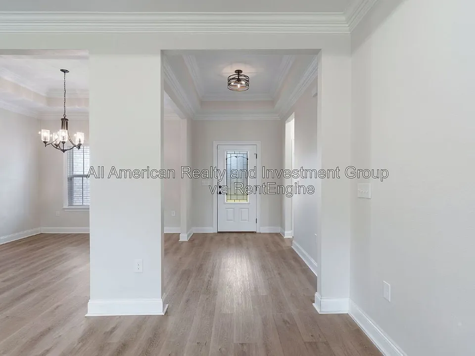 331 Adams Dr