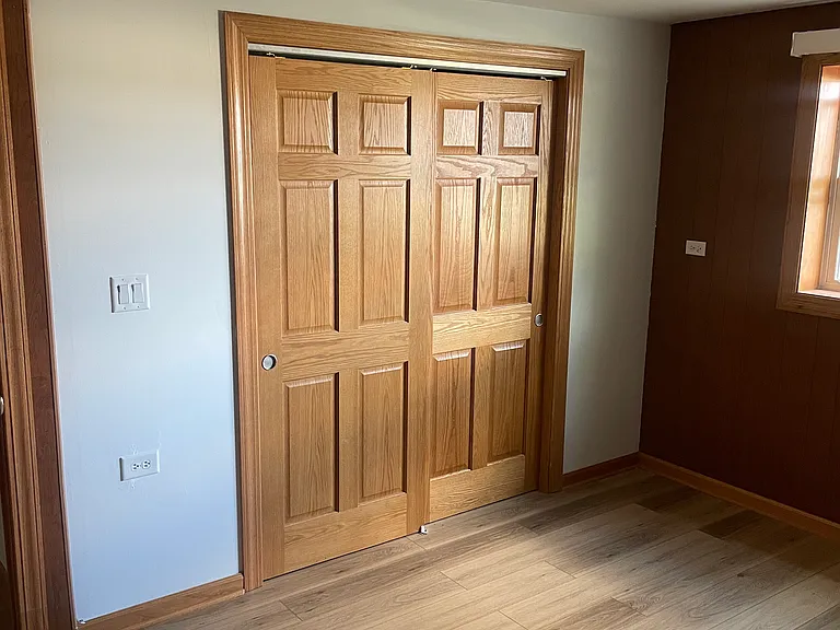 8285 Archer Ave — Photo 5