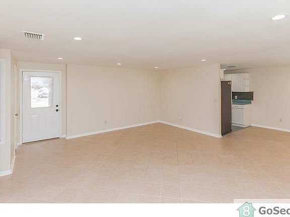 3rd image of 8340 Tubman Ct