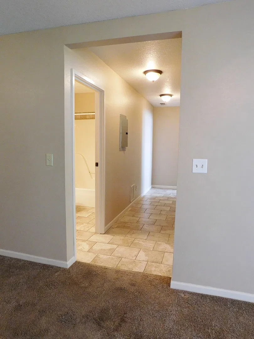 Campus Corner Apartments — Photo 4
