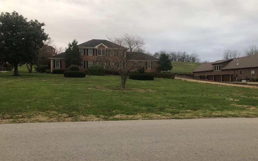 1st image of 2214 Barnes Dr
