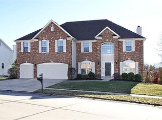 2429 Clarjon Dr, Ballwin, MO 63021