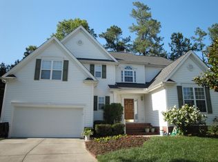 704 Palafox Dr, Chapel Hill, NC 27516