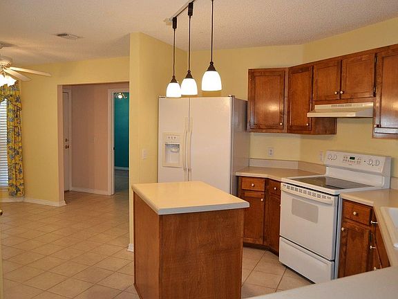5th image of 5732 Juergen Way