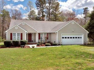 9833 Patromdale Dr, North Chesterfield, VA 23237